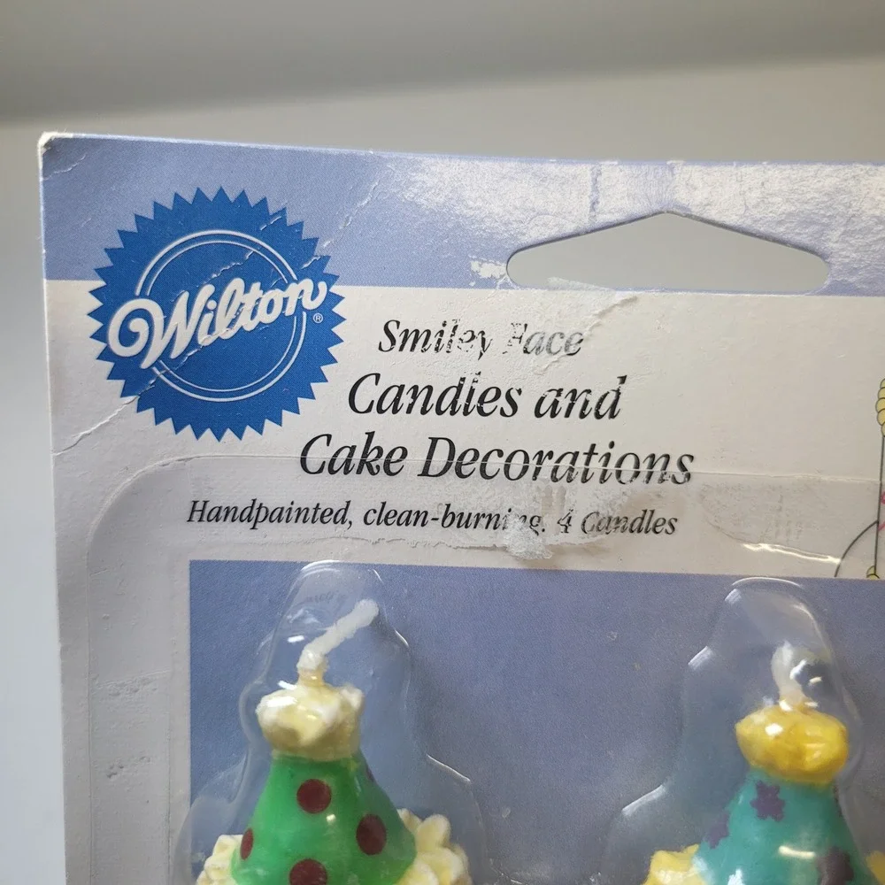 Wilton Smiley Face Birthday Cake Candles Handpainted Party Decorations 4 Count‎